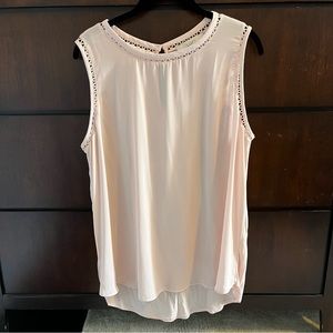 Loft Cutout Mixed Media Shell